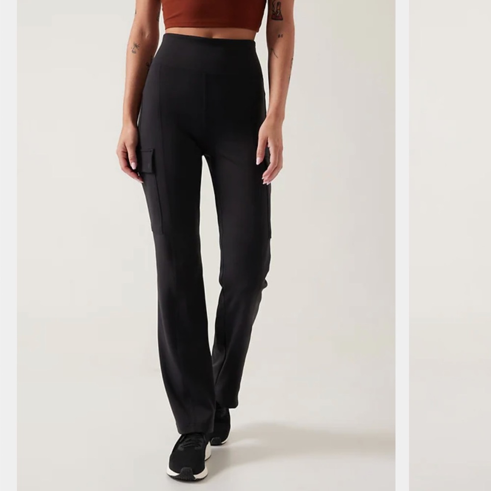 Athleta Delancey Straight Cargo Pant